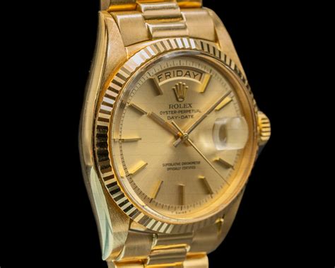 18 carat gold rolex oyster perpetual cosmograph|rolex datejust 18k gold men's.